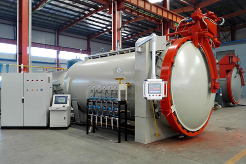 热压罐中的碳纤维成型与哪些因素有关?