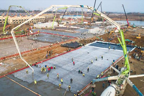 碳纤维臂架泵车,基建狂魔的造楼神器